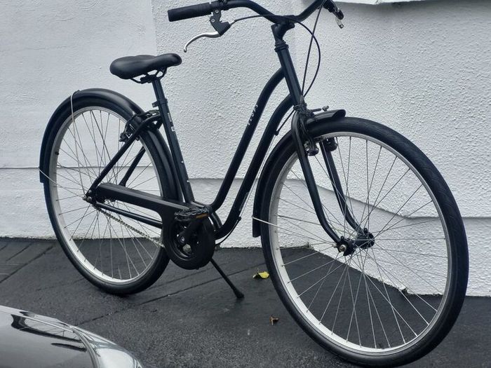 Ladies City Bike In Excellent Condition. No Offers