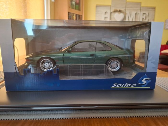 BMW 8 series B12 5.0L Alpina 1/18 New In Box
