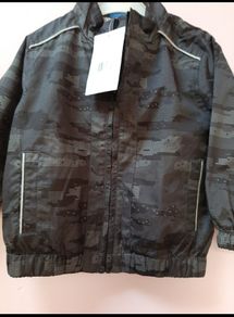 new child's jacket with tag 2/3 years