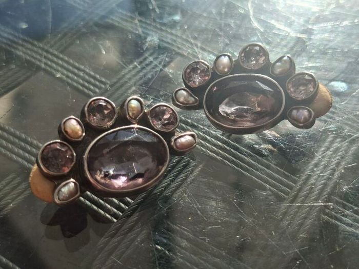 Beautiful pair of Vintage Sterling Silver clip-on Earrings