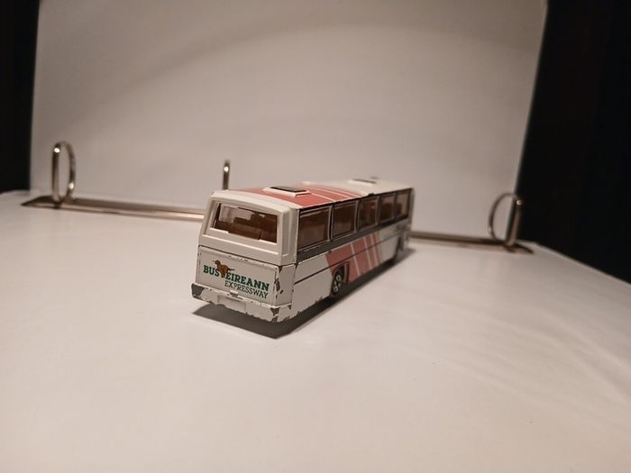 Bus Eireann model