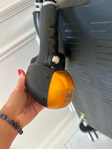 laser hair removal machine