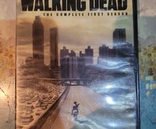 The Walking Dead Complete First Season DVD Box Set