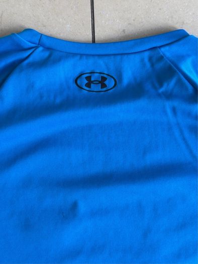Under Armour Top