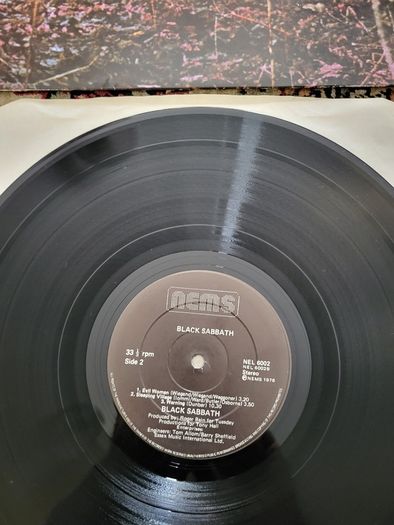 Black Sabbath: Black Sabbath Irish pressing LP