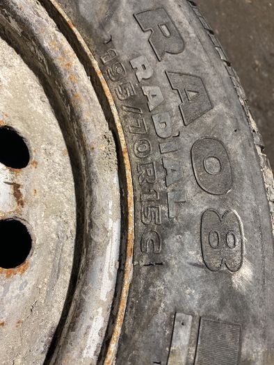 Toyota Hiace Spare Wheel