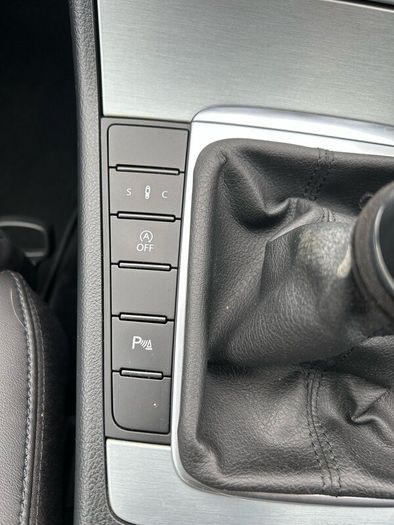 Volkswagen CC R-Line 174HP Sport