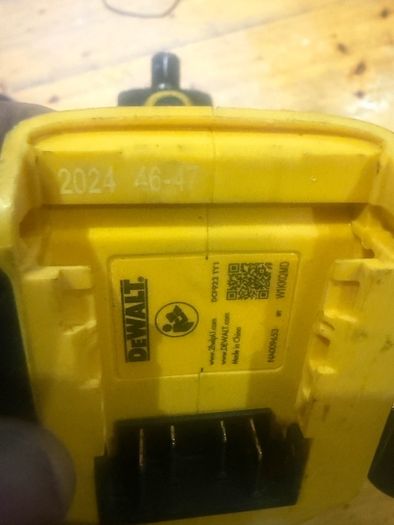 dewalt 1/2 impact gun