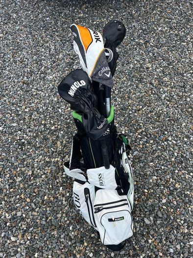 Golf bag (no clubs)