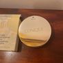Clinique Stay Matte Sheer Pressed Powder oil free in shade Stay Buff 01 - new / boxed Image 5
