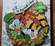 Scrooge McDuck LE 700 Disneyland Pin