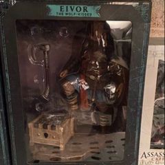 Eivor the Wolf Kissed Statue