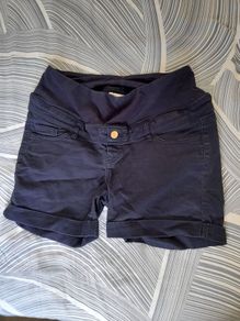 Maternity shorts