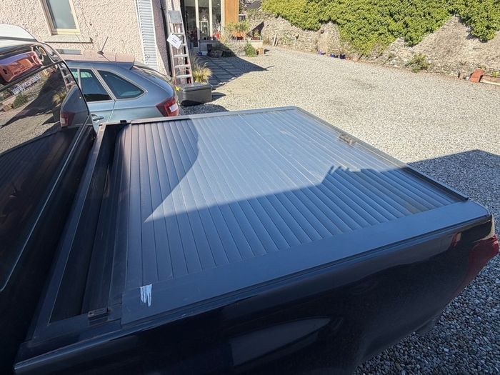 Isuzu dmax roller shutter