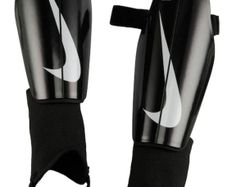 Nike Black Charge Soccer Shin Guards Size M