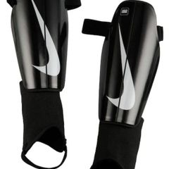 Nike Black Charge Soccer Shin Guards Size M