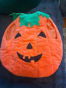 Super soft Zara pumpkin costume