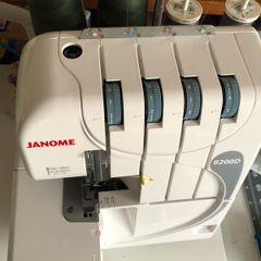 Overlocker Serger Sewing machine