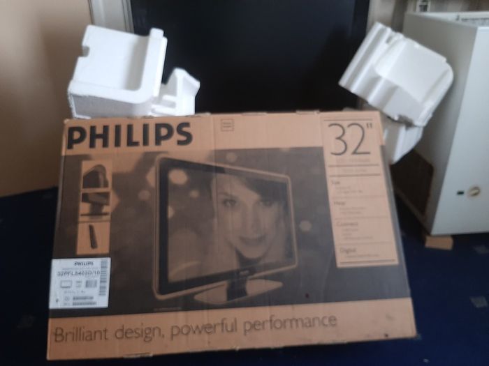 Philips TV and Philips Hard Disk DVD recorder