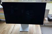 Apple Studio Display 27" 5K with Standard Glass Tilt Adjustable Stand