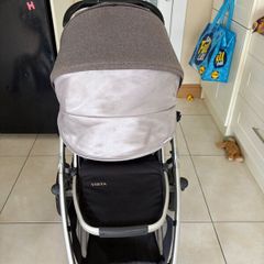 Baby buggy