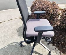 ergonomic office chair