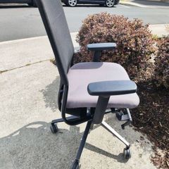 ergonomic office chair