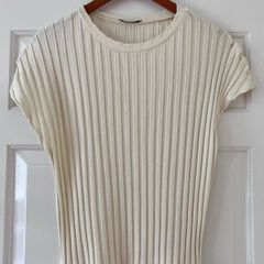 Size 16, Cream Cotton Mix Top by Zara