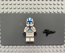 lego Star Wars sw1094 Clone Trooper, 501st Legion (Phase 2) minifigure- White Arms, Nougat Head