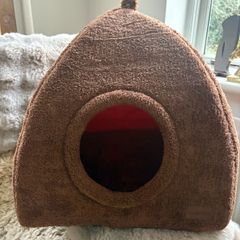 Soft Cat Igloo Bed