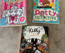 Books Dork Diaries, Dotty detective & Kitty