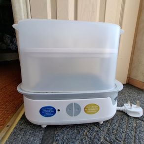 Bottle steriliser