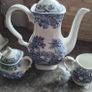 A Selection Of Vintage Tea Pots Image 7