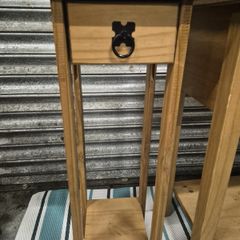 Wooden plant holder