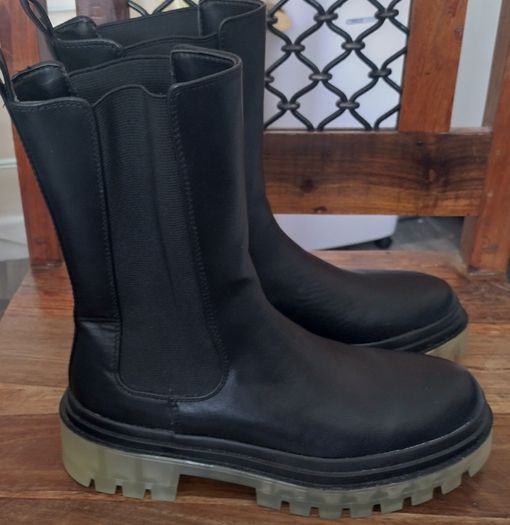 Chelsea type boots