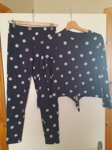 girls pyjamas