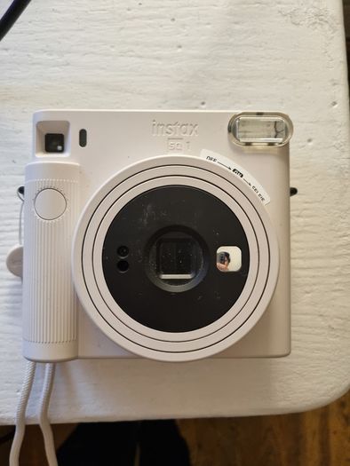Fujifilm Instax SQ1 instant camera