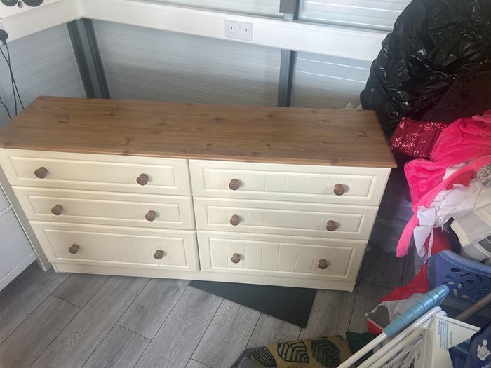 Cream and Pine chest and matching lockers.