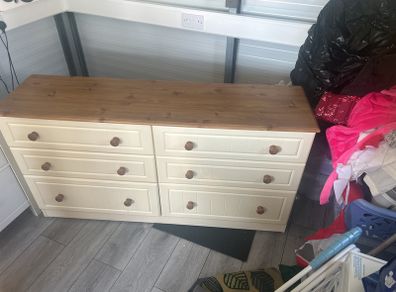 Cream and Pine chest and matching lockers.