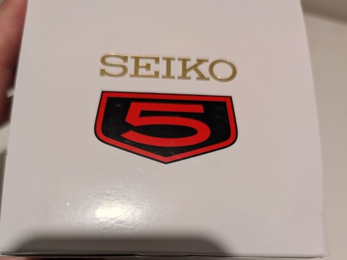 Seiko 5 "Gene Kranz" limited edition