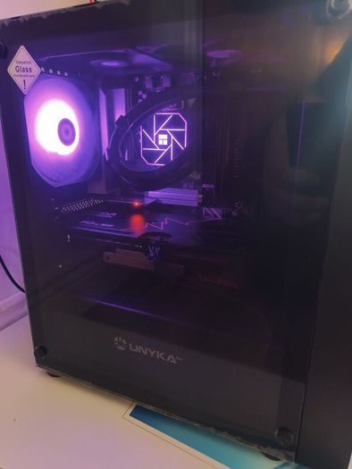 Gaming PC R7 9700x RX 9060xt 16gb
