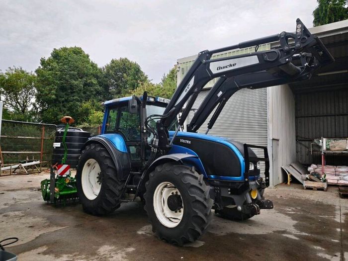 Valtra T150