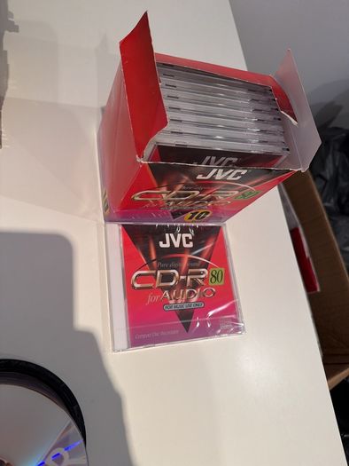 Original JVC cd-r 80 audio disc 9 pack sealed