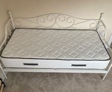 Harvey Norman Day Bed, (3ft, Single) + Signature Elite Mattress