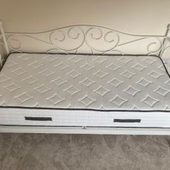 Harvey Norman Day Bed, (3ft, Single) + Signature Elite Mattress