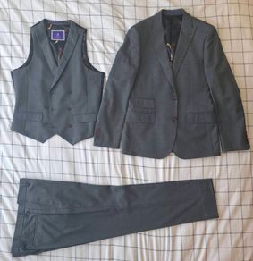 Suit