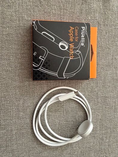 Apple Watch Series 9 45mm Midnight Aluminium - Pristine Condition Bundle