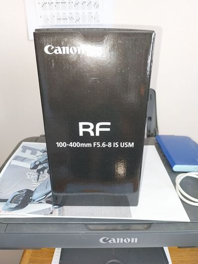 canon RF 100-400 F5.6-8 IS Usm Lens with extras.