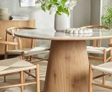 Jysk Kliplev dining table