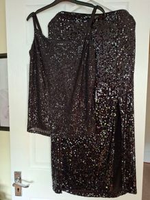 Womans top & skirt